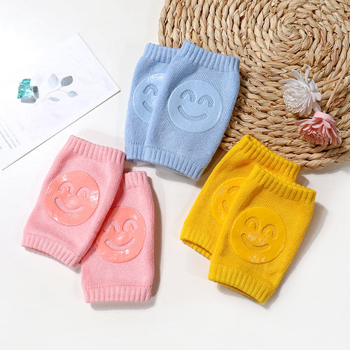 Chaussettes d’été en éponge avec genouillères pour bébé